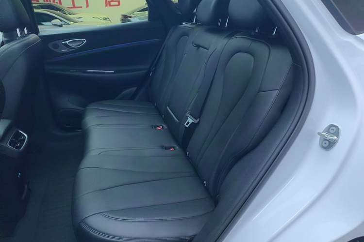 Used BYD Sealion 06 New Energy 2025 Model DM-i 170 Navigation Plus Edition Left Rear Seat