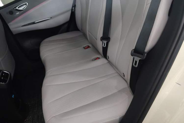 Used BYD Sealion 06 New Energy 2025 Model EV 605 Navigation Plus Edition Left Rear Seat