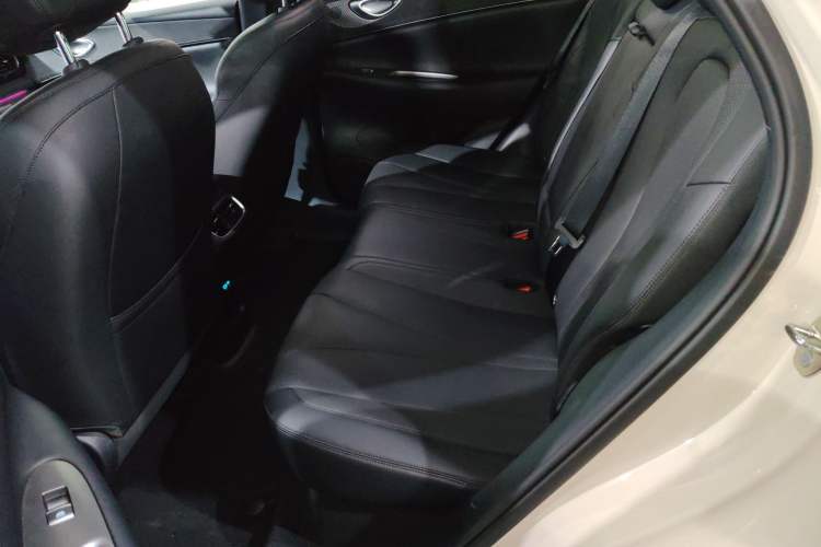 Used BYD Sealion 06 New Energy 2025 Model EV 605 Navigation Pro Edition Left Rear Seat
