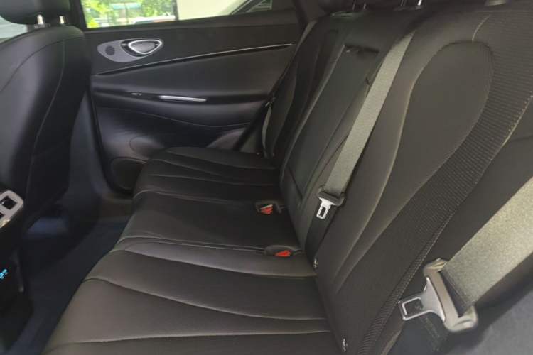 Used BYD Sealion 06 New Energy 2025 Model EV 520 Navigation Edition Left Rear Seat