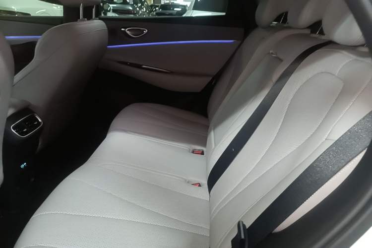 Used BYD Sealion 06 New Energy 2025 Model DM-i 170 Navigation Plus Edition Left Rear Seat