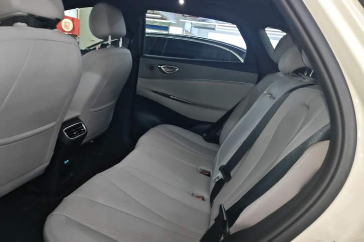 Used BYD Sealion 06 New Energy 2025 Model EV 605 Navigation Pro Edition Left Rear Seat