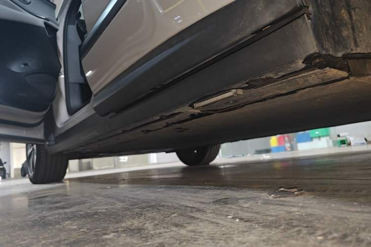 Used BYD Sealion 06 New Energy 2025 Model EV 605 Navigation Pro Edition Left Side Sill