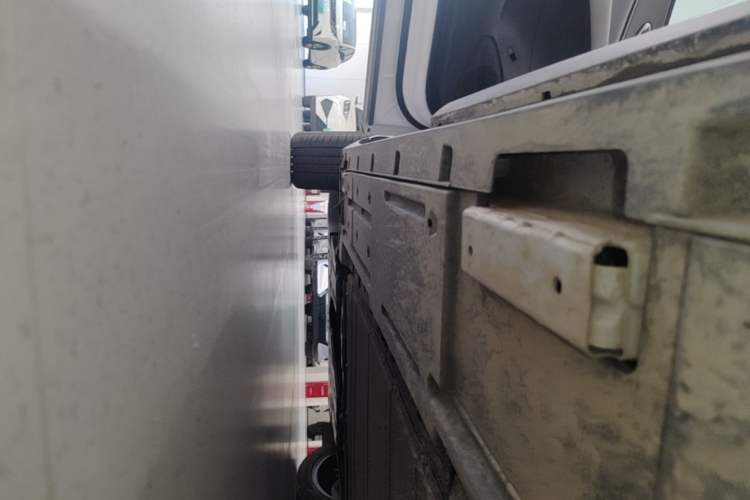 Used BYD Sealion 06 New Energy 2025 Model DM-i 170 Navigation Pro Edition Left Side Sill