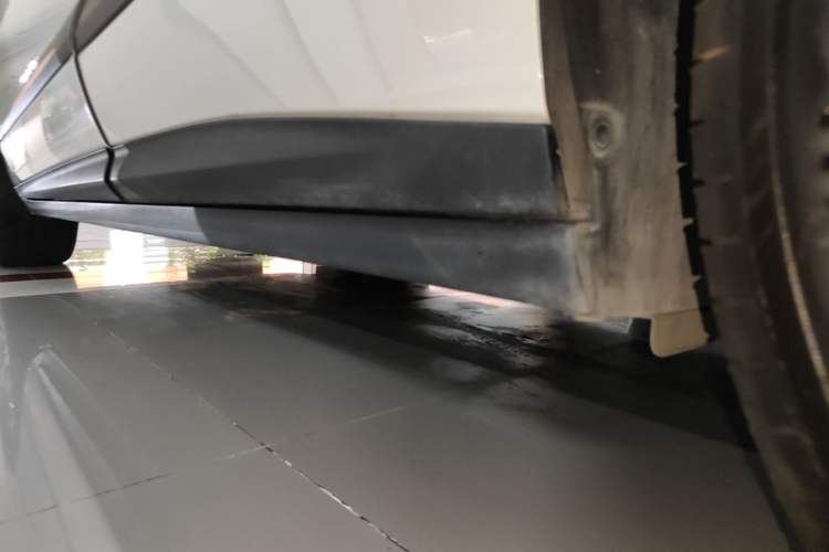 Used BYD Sealion 06 New Energy 2025 Model DM-i 170 Navigation Pro Edition Left Side Sill