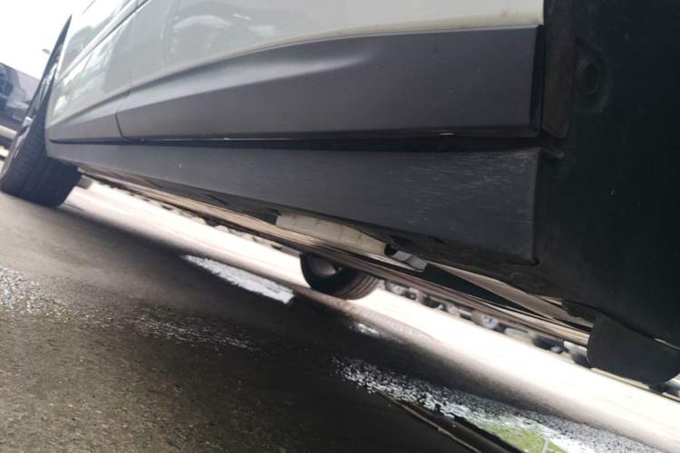 Used BYD Sealion 06 New Energy 2025 Model DM-i 170 Navigation Pro Edition Left Side Sill