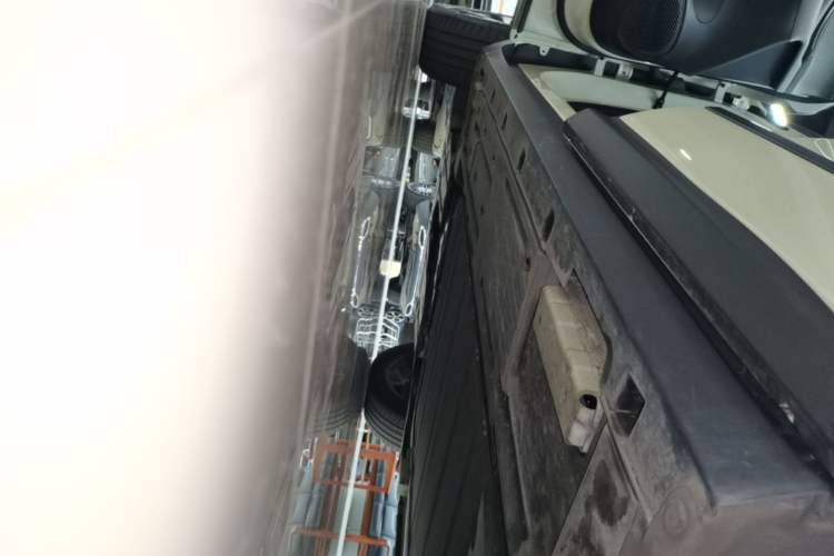 Used BYD Sealion 06 New Energy 2025 Model DM-i 170 Navigation Pro Edition Left Side Sill
