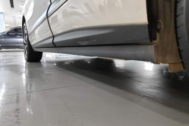 Used BYD Sealion 06 New Energy 2025 Model DM-i 170 Navigation Pro Edition Left Side Sill