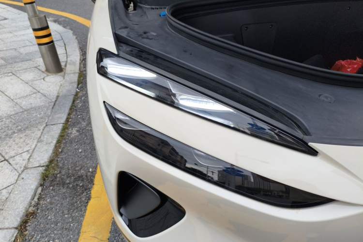 Used BYD Sealion 06 New Energy 2025 Model EV 605 Navigation Plus Edition Right Front Headlight