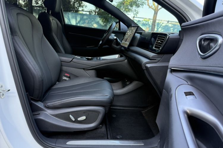 Used BYD Sealion 06 New Energy 2025 Model EV 605 Navigation Plus Edition Right Front Seat