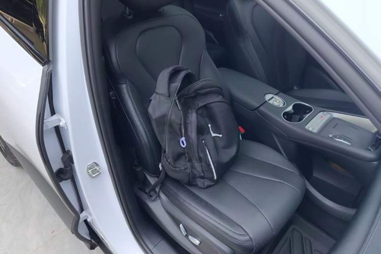 Used BYD Sealion 06 New Energy 2025 Model DM-i 170 Navigation Plus Edition Right Front Seat