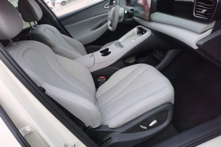 Used BYD Sealion 06 New Energy 2025 Model EV 605 Navigation Pro Edition Right Front Seat