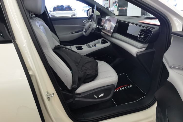 Used BYD Sealion 06 New Energy 2025 Model EV 520 Navigation Edition Right Front Seat