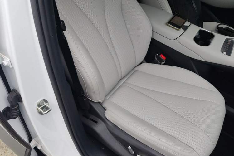 Used BYD Sealion 06 New Energy 2025 Model DM-i 170 Navigation Pro Edition Right Front Seat