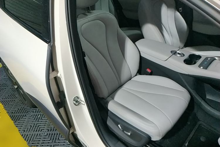 Used BYD Sealion 06 New Energy 2025 Model DM-i 170 Navigation Plus Edition Right Front Seat