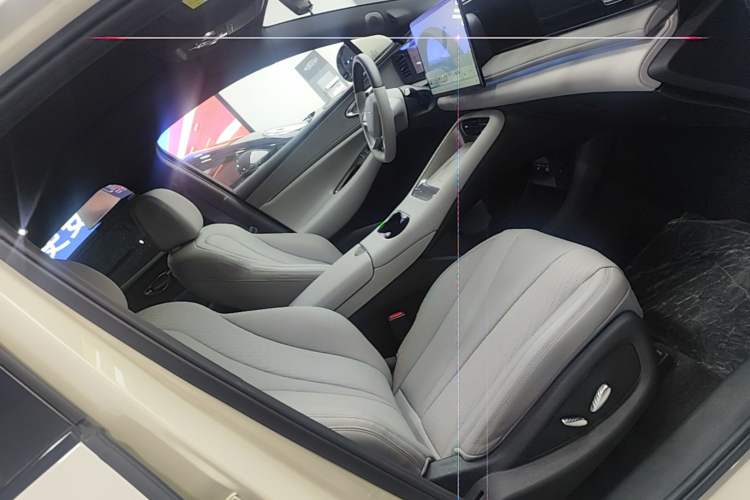 Used BYD Sealion 06 New Energy 2025 Model EV 605 Navigation Pro Edition Right Front Seat