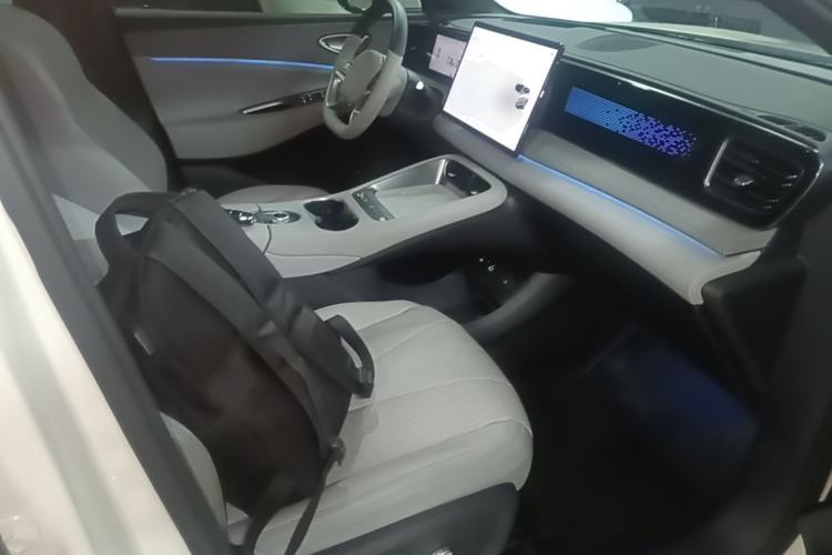 Used BYD Sealion 06 New Energy 2025 Model DM-i 170 Navigation Plus Edition Right Front Seat