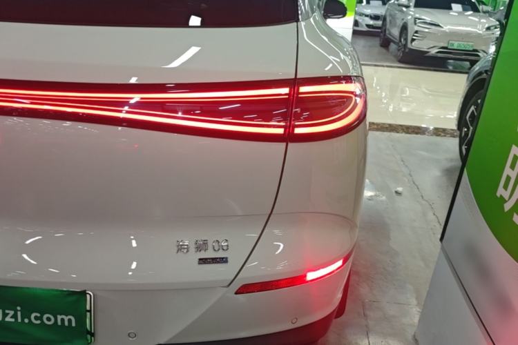 Used BYD Sealion 06 New Energy 2025 Model DM-i 170 Navigation Pro Edition Right Rear Taillight