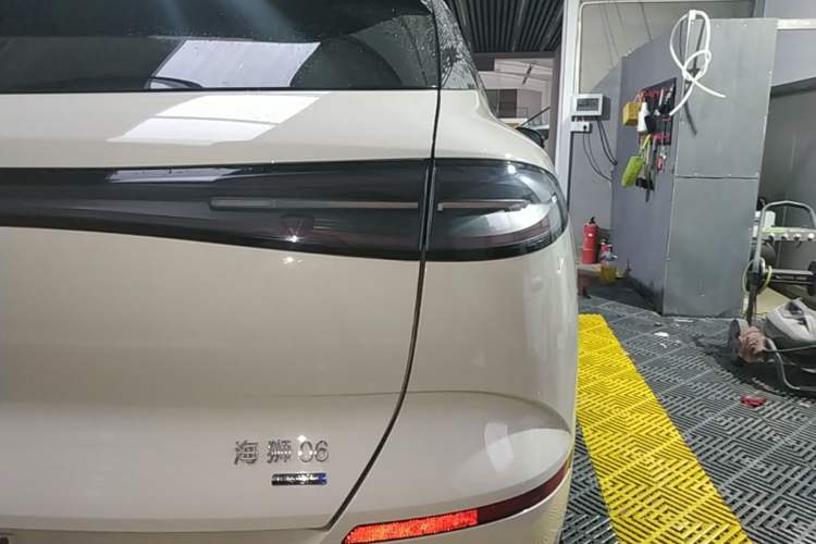 Used BYD Sealion 06 New Energy 2025 Model DM-i 170 Navigation Plus Edition Right Rear Taillight