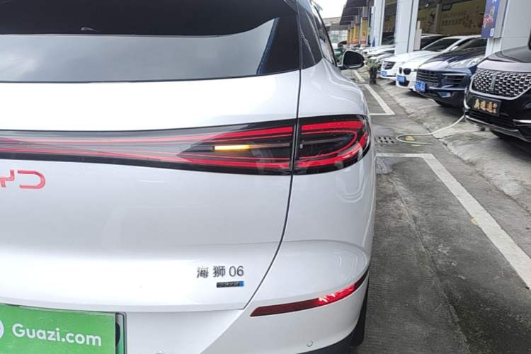 Used BYD Sealion 06 New Energy 2025 Model EV 605 Navigation Pro Edition Right Rear Taillight