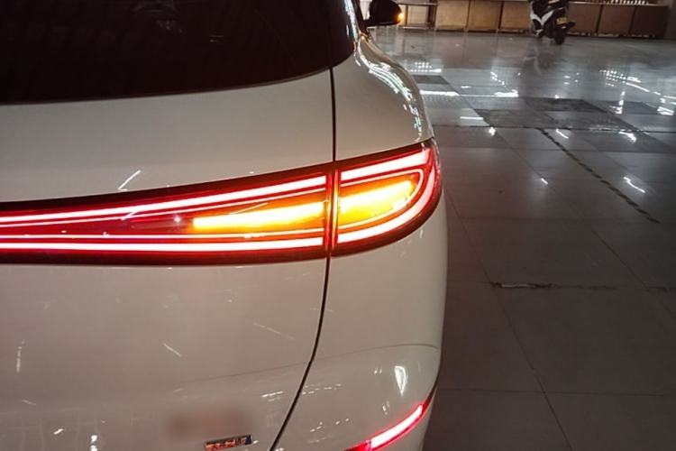 Used BYD Sealion 06 New Energy 2025 Model DM-i 170 Navigation Plus Edition Right Rear Taillight