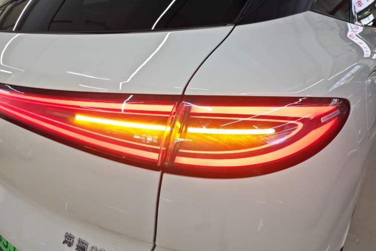 Used BYD Sealion 06 New Energy 2025 Model EV 605 Navigation Pro Edition Right Rear Taillight