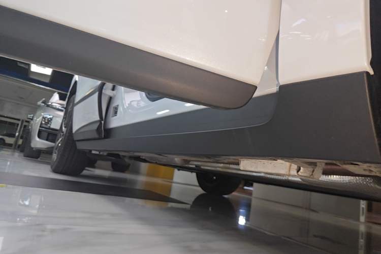 Used BYD Sealion 06 New Energy 2025 Model DM-i 170 Navigation Plus Edition Right Side Sill