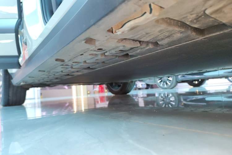 Used BYD Sealion 06 New Energy 2025 Model EV 520 Navigation Edition Right Side Sill