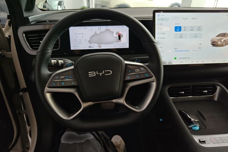 Used BYD Sealion 06 New Energy 2025 Model DM-i 170 Navigation Pro Edition Steering Wheel