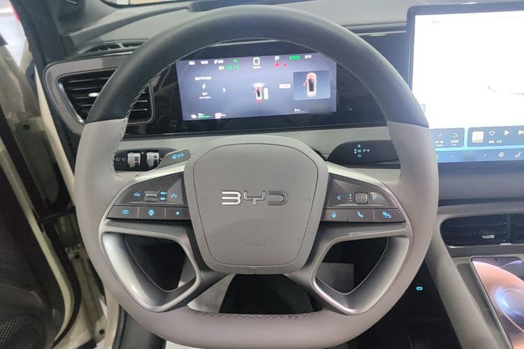 Used BYD Sealion 06 New Energy 2025 Model EV 605 Navigation Plus Edition Steering Wheel