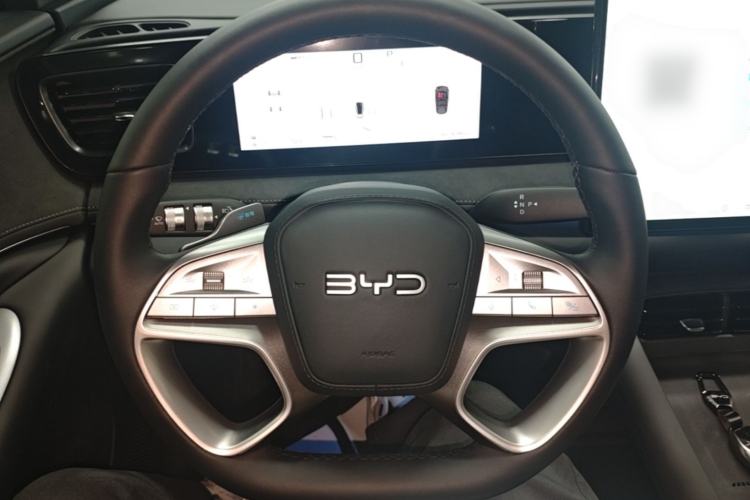 Used BYD Sealion 06 New Energy 2025 Model DM-i 170 Navigation Pro Edition Steering Wheel