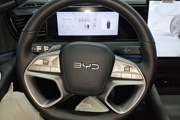 Used BYD Sealion 06 New Energy 2025 Model DM-i 170 Navigation Plus Edition Steering Wheel