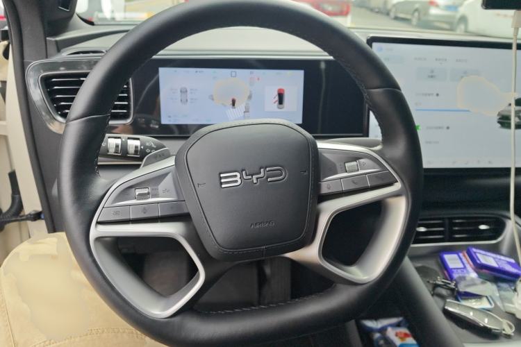 Used BYD Sealion 06 New Energy 2025 Model DM-i 170 Navigation Pro Edition Steering Wheel