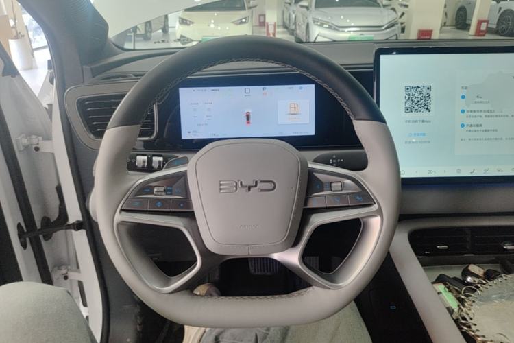Used BYD Sealion 06 New Energy 2025 Model DM-i 170 Navigation Pro Edition Steering Wheel