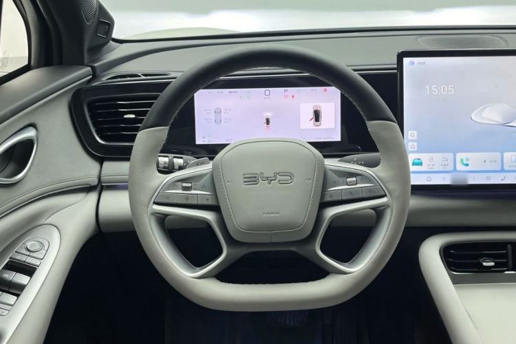 Used BYD Sealion 06 New Energy 2025 Model DM-i 170 Navigation Pro Edition Steering Wheel