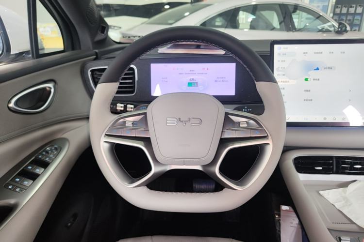 Used BYD Sealion 06 New Energy 2025 Model EV 605 Navigation Pro Edition Steering Wheel