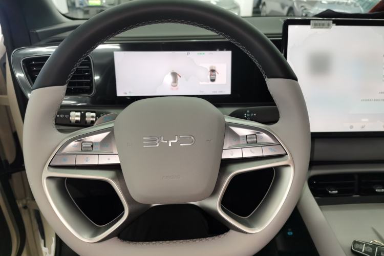 Used BYD Sealion 06 New Energy 2025 Model EV 520 Navigation Edition Steering Wheel