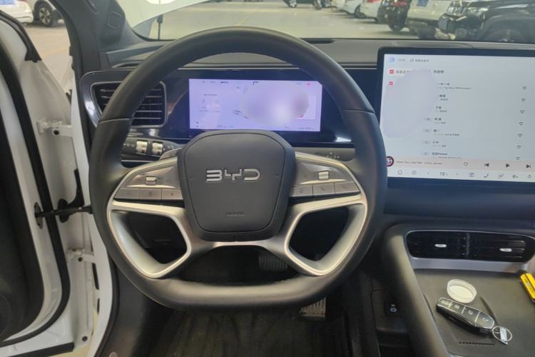Used BYD Sealion 06 New Energy 2025 Model DM-i 170 Navigation Plus Edition Steering Wheel
