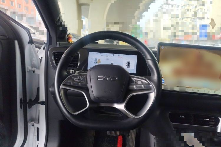 Used BYD Sealion 06 New Energy 2025 Model DM-i 170 Navigation Pro Edition Steering Wheel