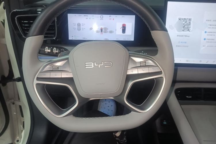 Used BYD Sealion 06 New Energy 2025 Model DM-i 170 Navigation Plus Edition Steering Wheel