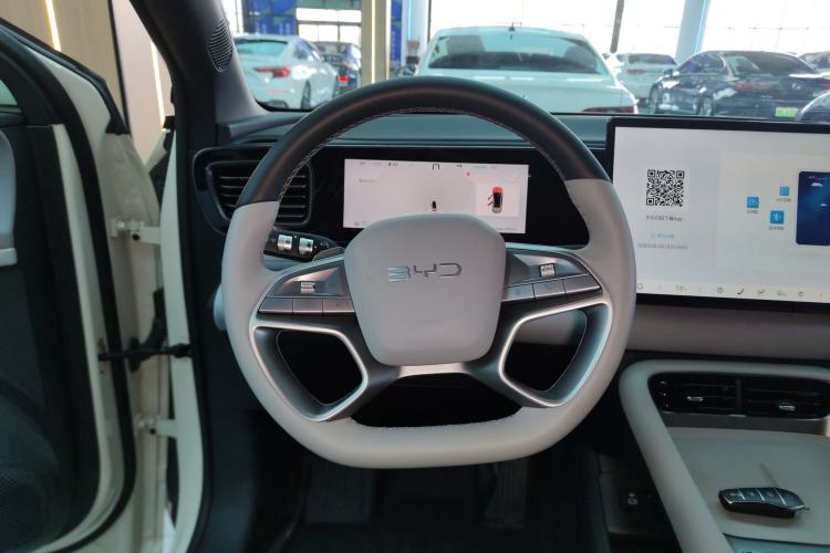 Used BYD Sealion 06 New Energy 2025 Model EV 520 Navigation Edition Steering Wheel
