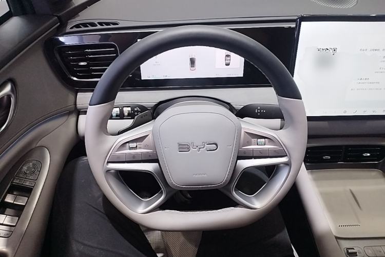 Used BYD Sealion 06 New Energy 2025 Model EV 605 Navigation Plus Edition Steering Wheel