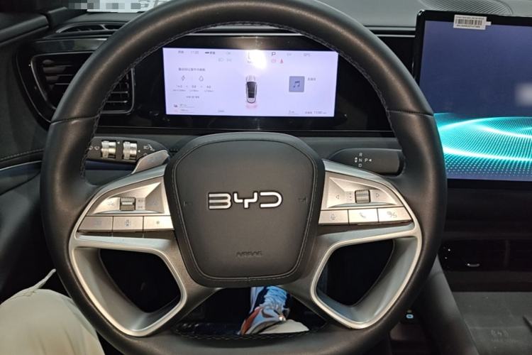 Used BYD Sealion 06 New Energy 2025 Model DM-i 170 Navigation Plus Edition Steering Wheel