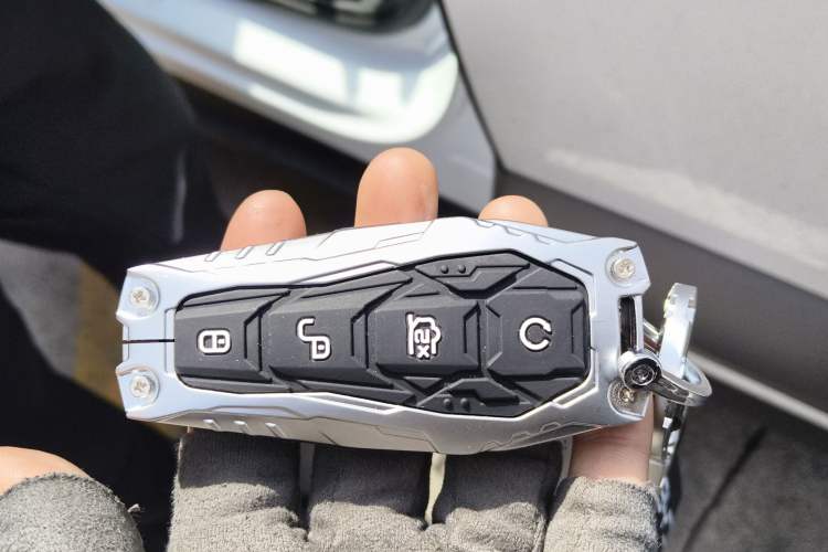 Used BYD Sealion 06 New Energy 2025 Model EV 605 Navigation Pro Edition Vehicle Key