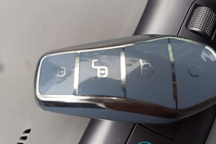 Used BYD Sealion 06 New Energy 2025 Model EV 605 Navigation Pro Edition Vehicle Key