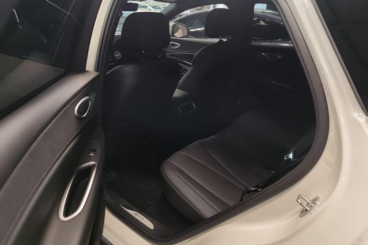 Used BYD Sealion 06 New Energy 2025 Model EV 605 Navigation Plus Edition Left Rear Seat