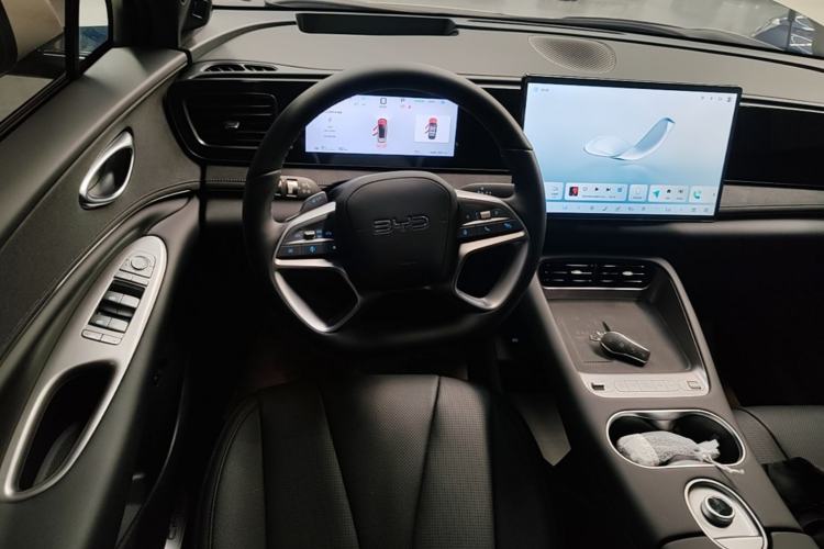 Used BYD Sealion 06 New Energy 2025 Model EV 605 Navigation Plus Edition Steering Wheel