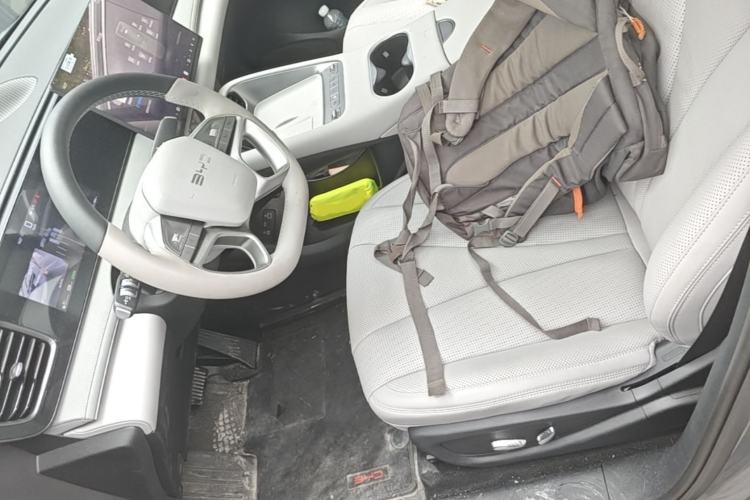 Used BYD Sealion 06 New Energy 2026 EV 605 Navigation Edition Left Front Seat