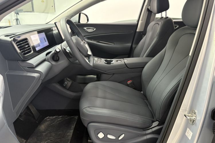 Used BYD Sealion 06 New Energy 2026 EV 710 Long-Range Flagship Edition Interior 2