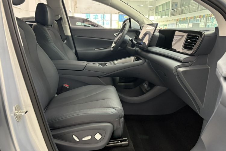 Used BYD Sealion 06 New Energy 2026 EV 710 Long-Range Flagship Edition Right Front Seat